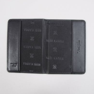 Обкладинка для паспорта Neri Karra з натуральної шкіри 0040.01.01 чорна