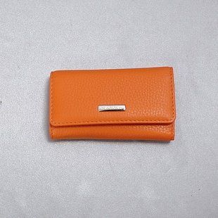 Класична ключниця Karra з натуральної шкіри k10016.803.37