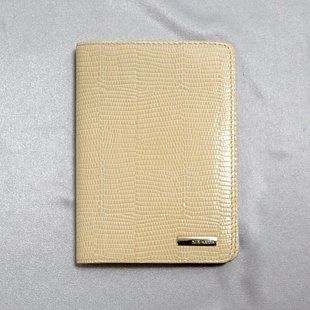 Обкладинка для паспорта Neri Karra з натуральної шкіри 0040.cream-3